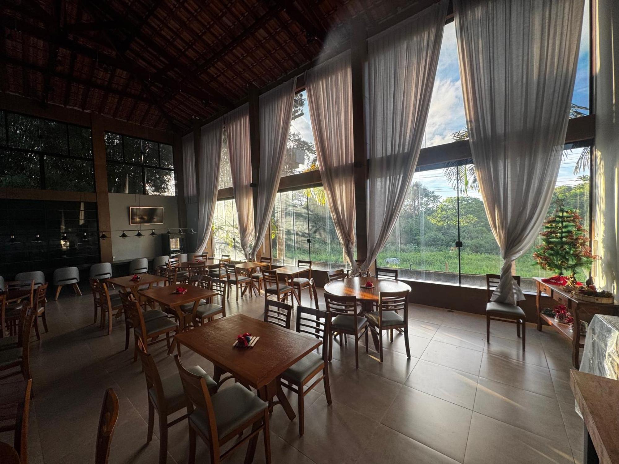 Pousada E Restaurante Terra Rossa São José do Rio Pardo Exterior foto